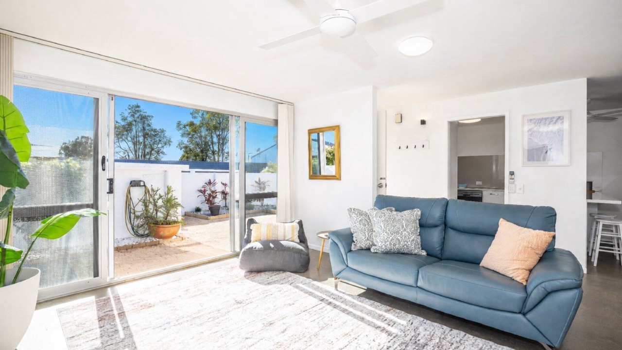Photo of Livingroom in Sandstone Point