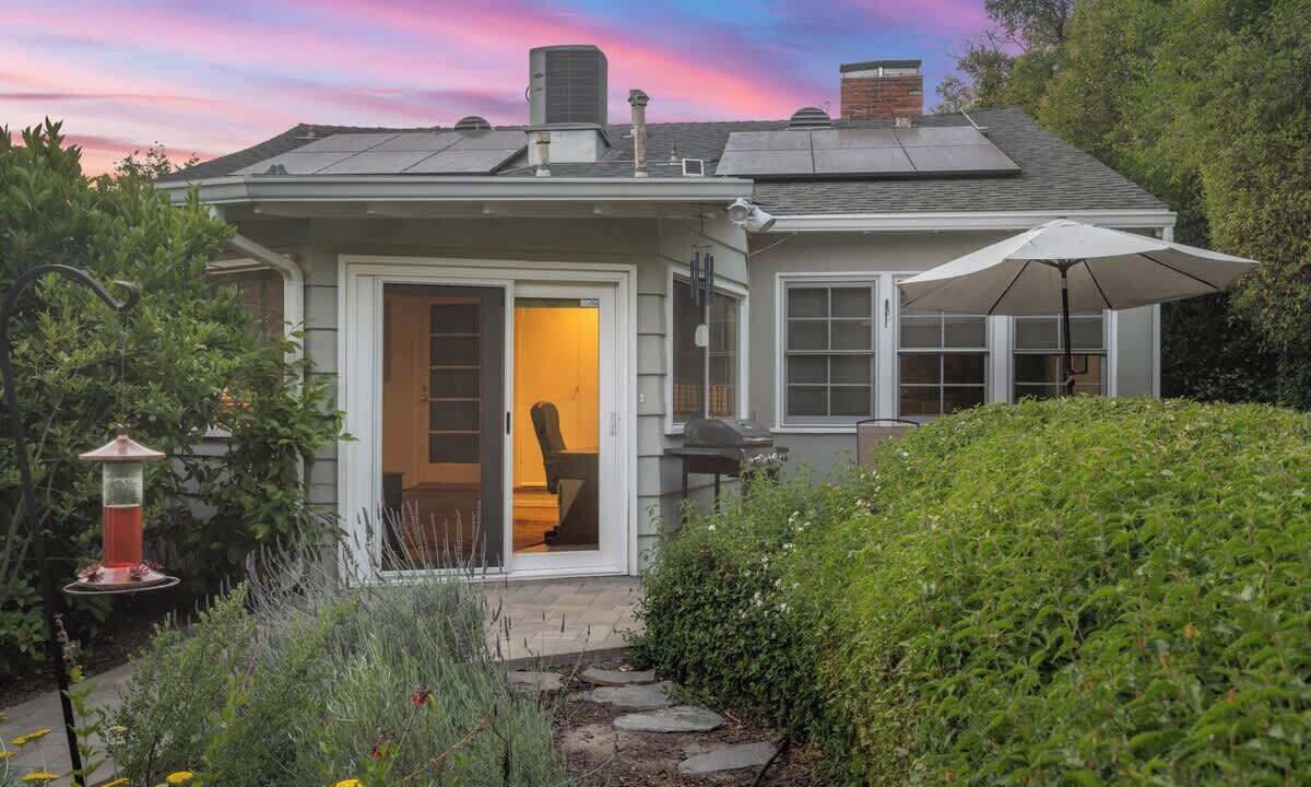 Photo of Outdoor in Van Nuys