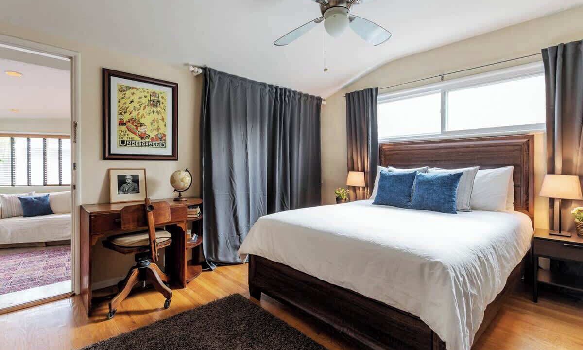 Photo of Bedroom in Van Nuys