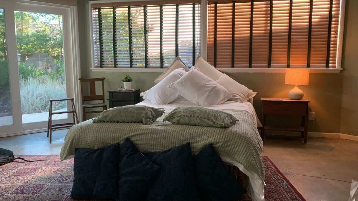 Photo of Bedroom in Van Nuys