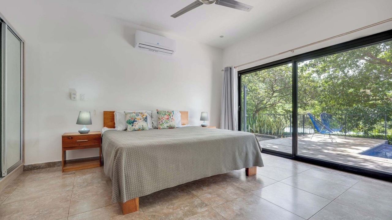 Photo of Bedroom in Tamarindo
