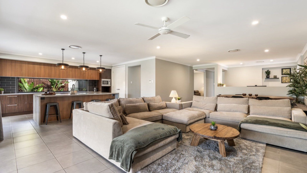 Photo of Livingroom in Banksia Beach