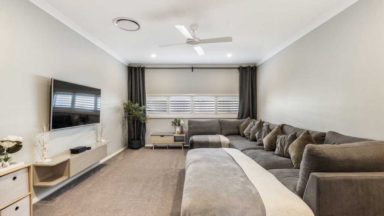 Photo of Livingroom in Banksia Beach