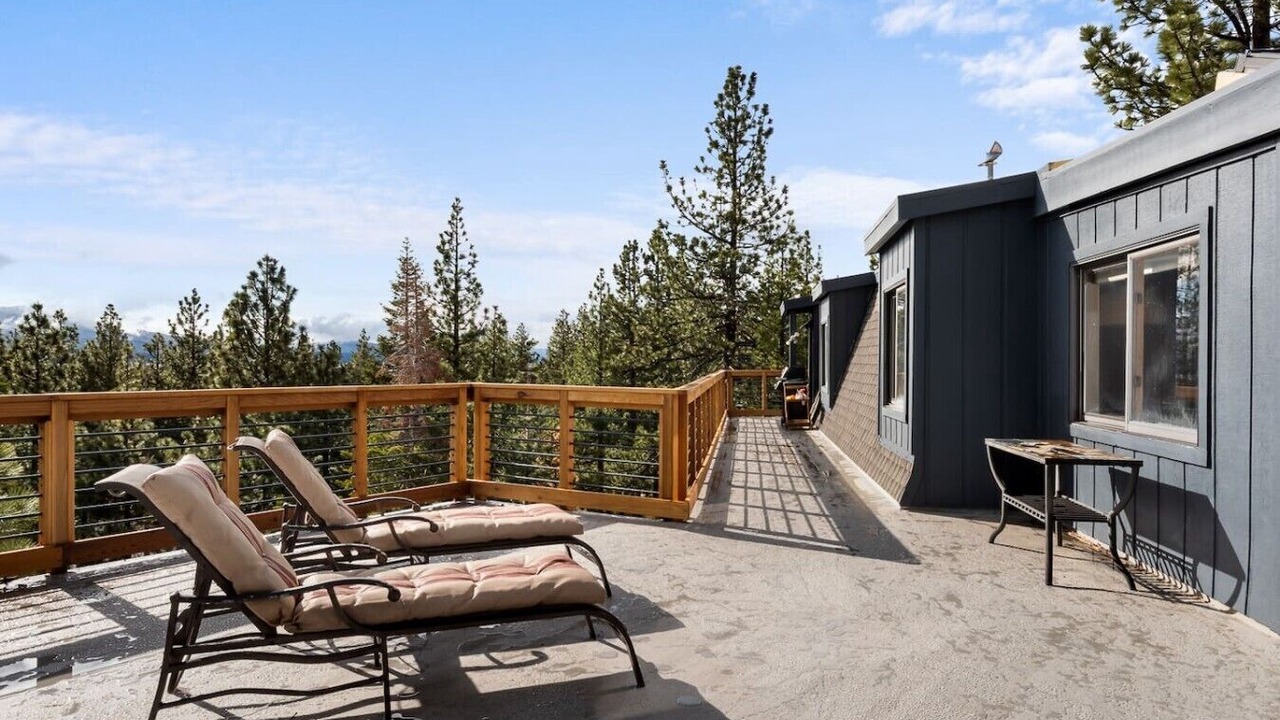 Photo of Patio Balcony in South Lake Tahoe