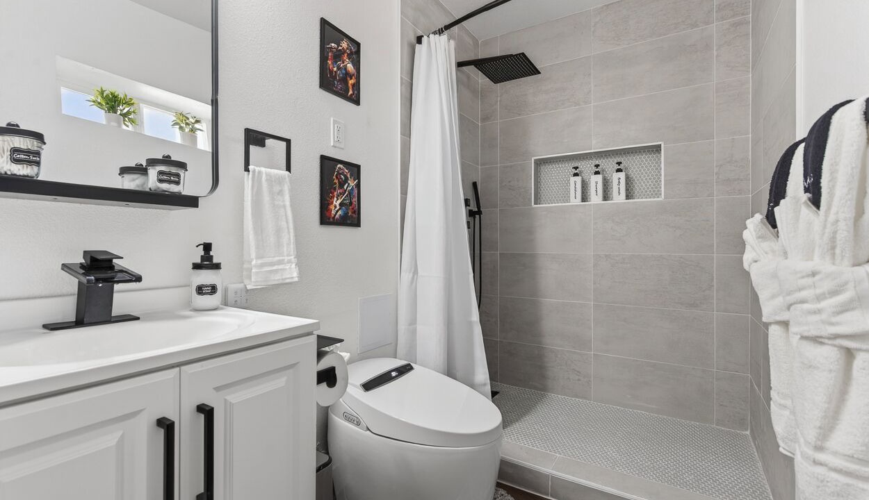 Photo of Bathroom in North Las Vegas