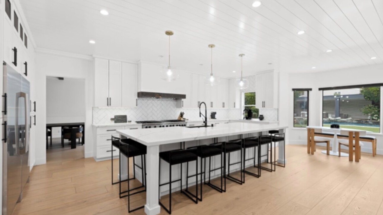Photo of Kitchen in Woodland Hills