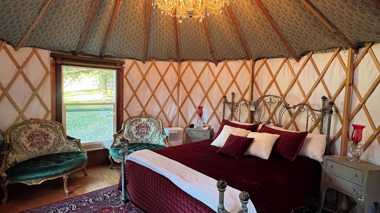 Photo of Bedroom in Santa Clarita