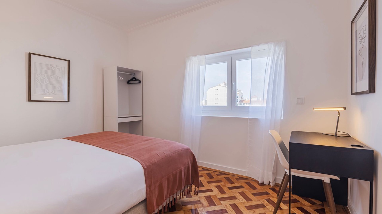 Photo of Bedroom in Cascais