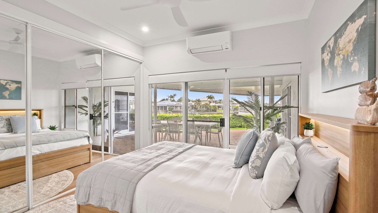 Photo of Others in Banksia Beach