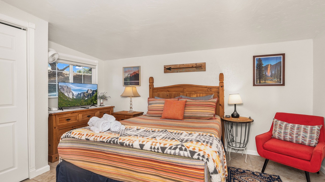 Photo of Bedroom in Yosemite Forks