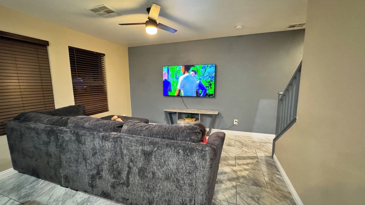 Photo of Livingroom in Sunrise Manor