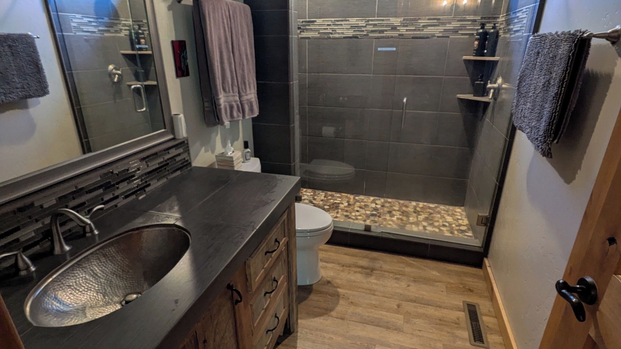 Photo of Bathroom in Tahoe Island