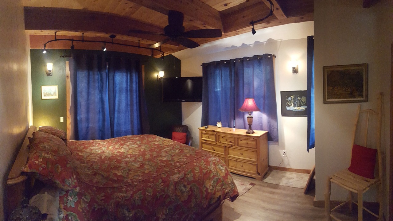 Photo of Bedroom in Tahoe Island