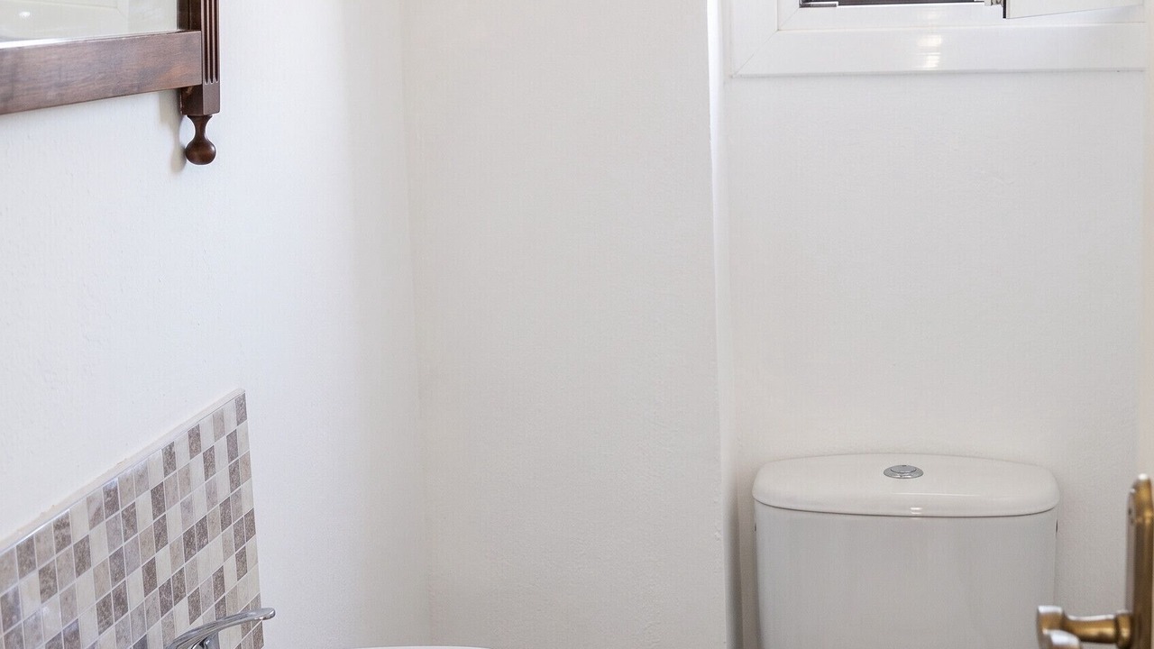 Photo of Bathroom in Feijo