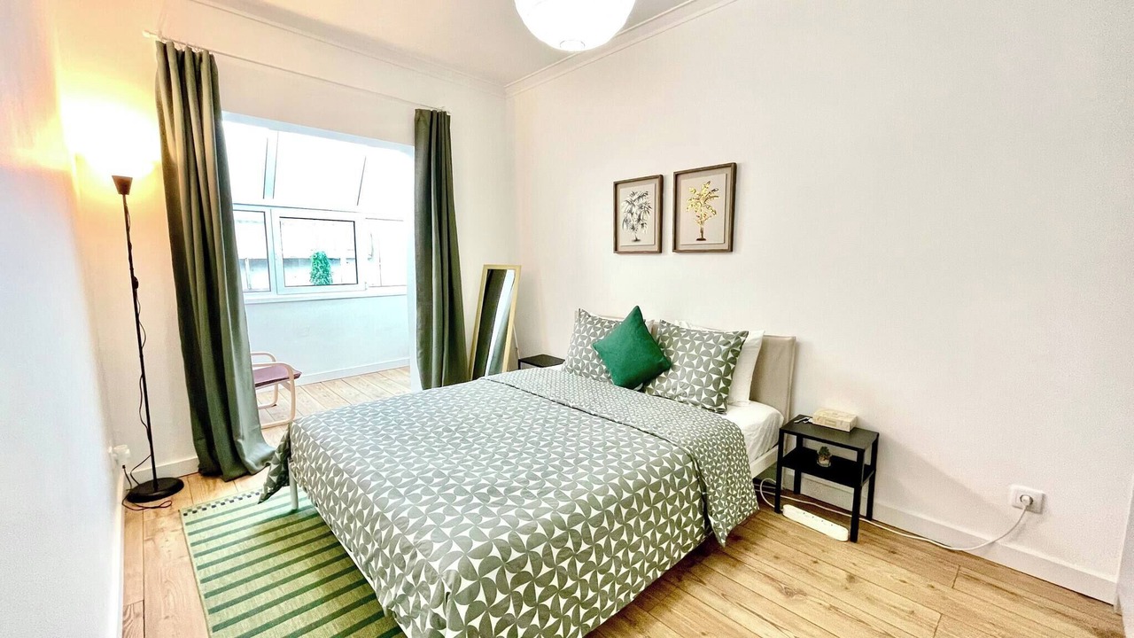 Photo of Bedroom in Cacilhas