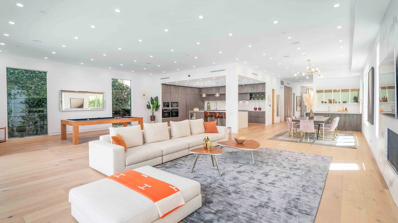 Photo of Bedroom in Beverly Hills