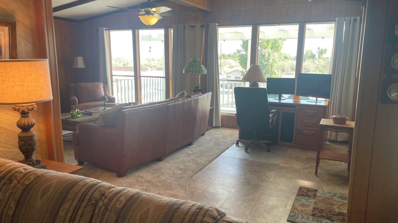 Photo of Livingroom in Mohave Valley