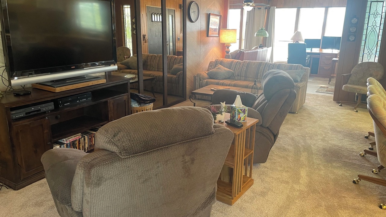 Photo of Livingroom in Mohave Valley