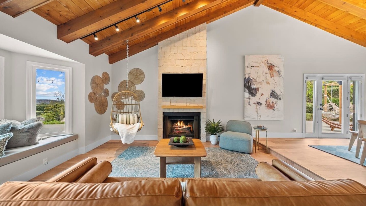 Photo of Livingroom in Valley Center
