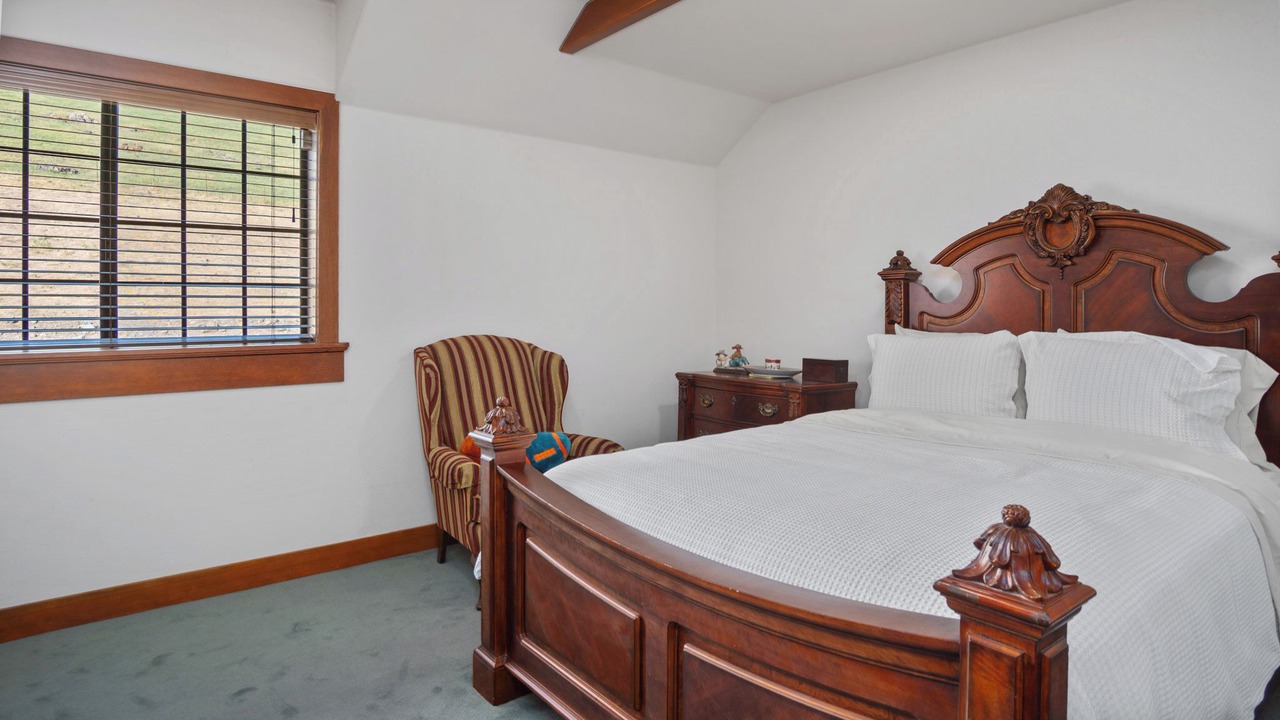 Photo of Bedroom in Porterville