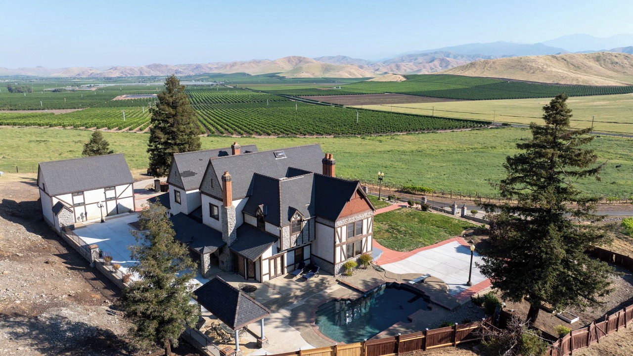Photo of Outdoor in Porterville