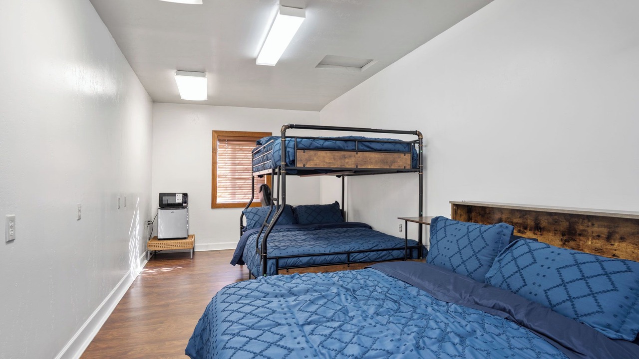Photo of Bedroom in Porterville