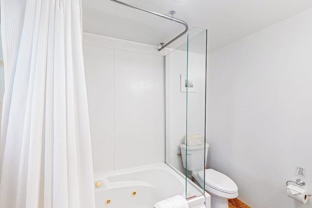 Photo of Bathroom in East Beach