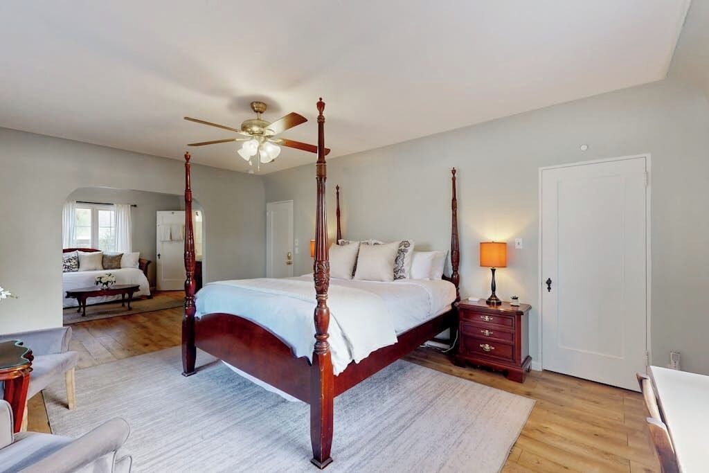 Photo of Bedroom in East Beach