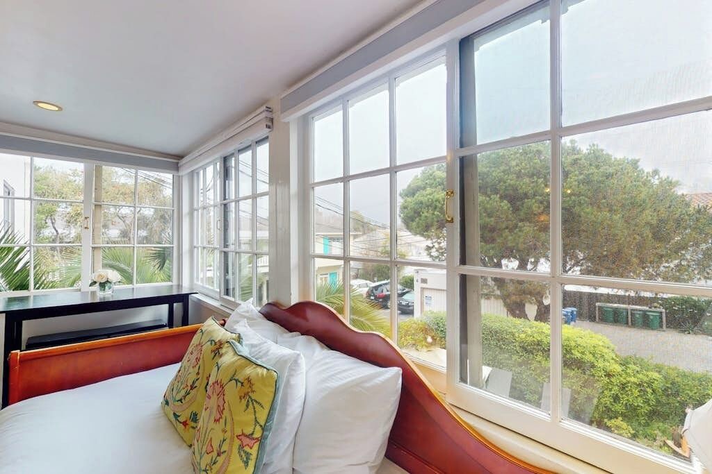 Photo of Bedroom in East Beach