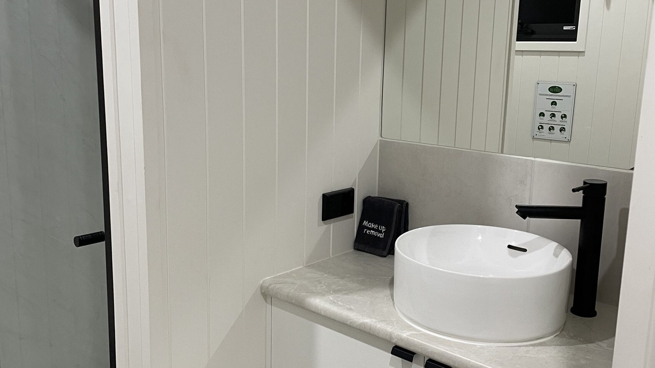 Photo of Bathroom in Willsons Downfall