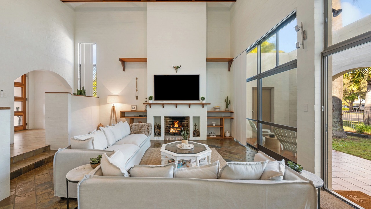 Photo of Livingroom in Banksia Beach