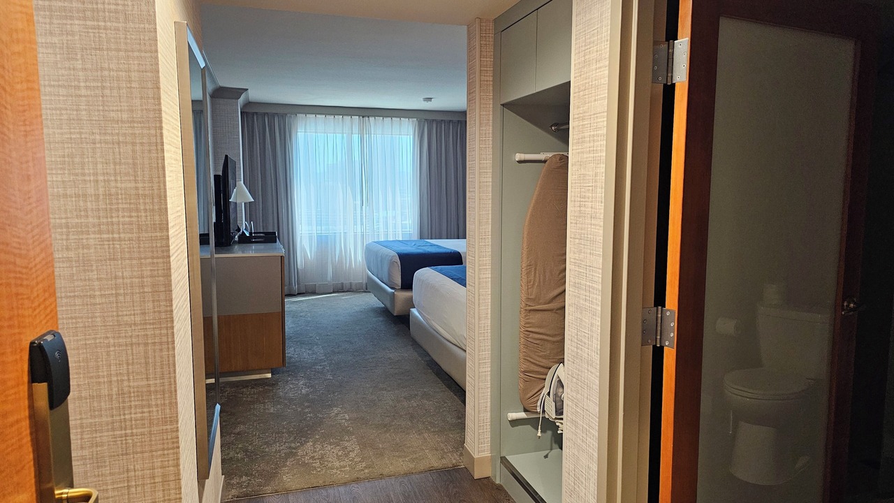Photo of Bedroom in Gateway District