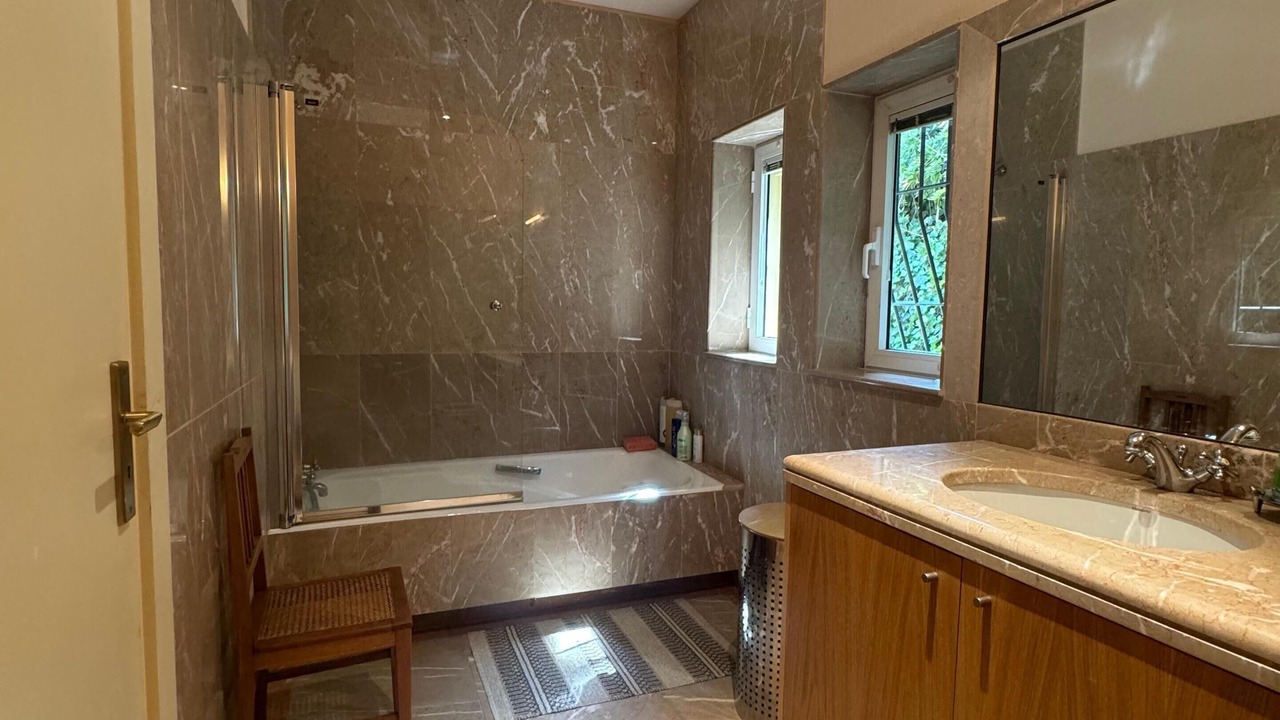 Photo of Bathroom in Anreade