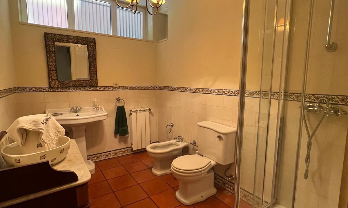 Photo of Bathroom in Anreade
