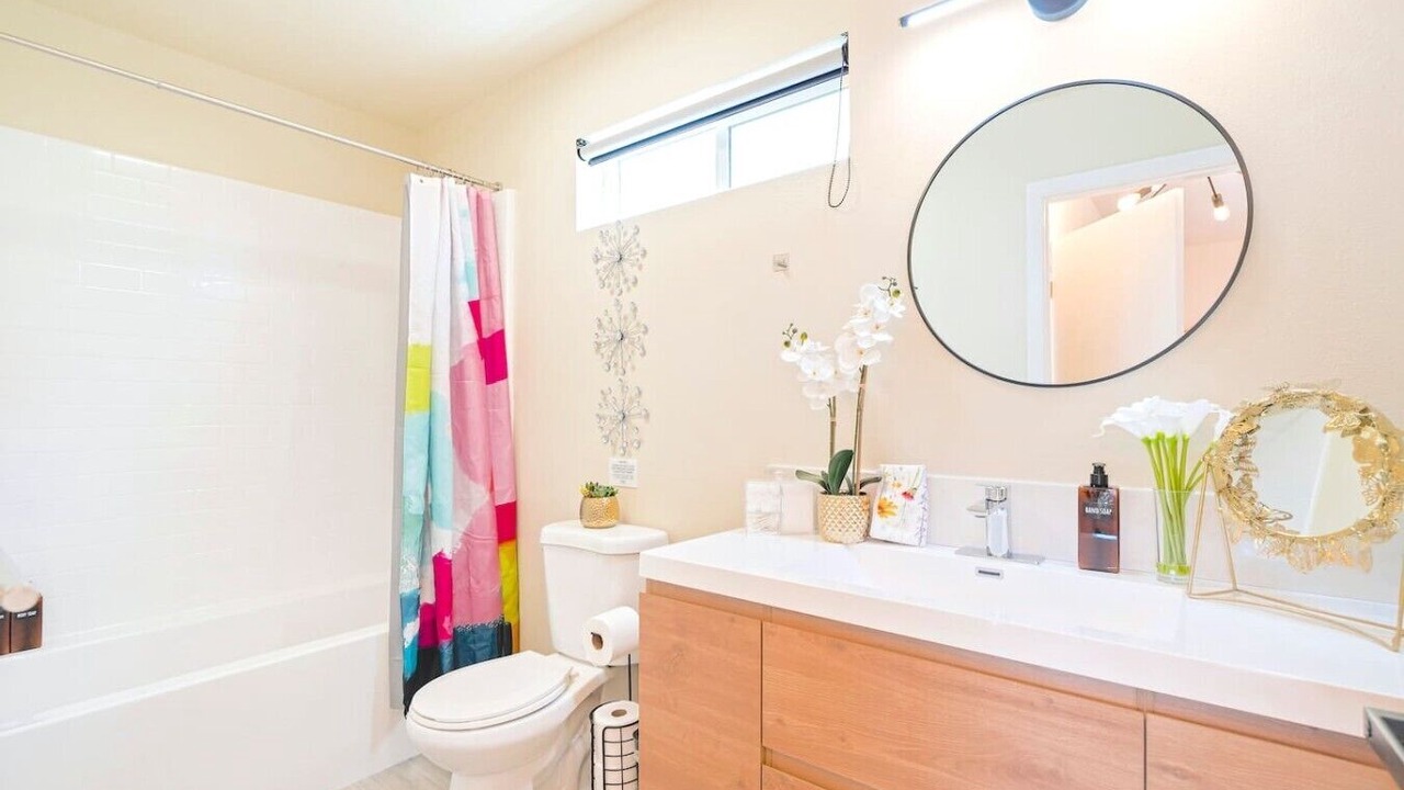 Photo of Bathroom in North Hills East
