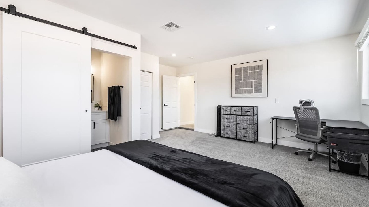 Photo of Bedroom in Paradise