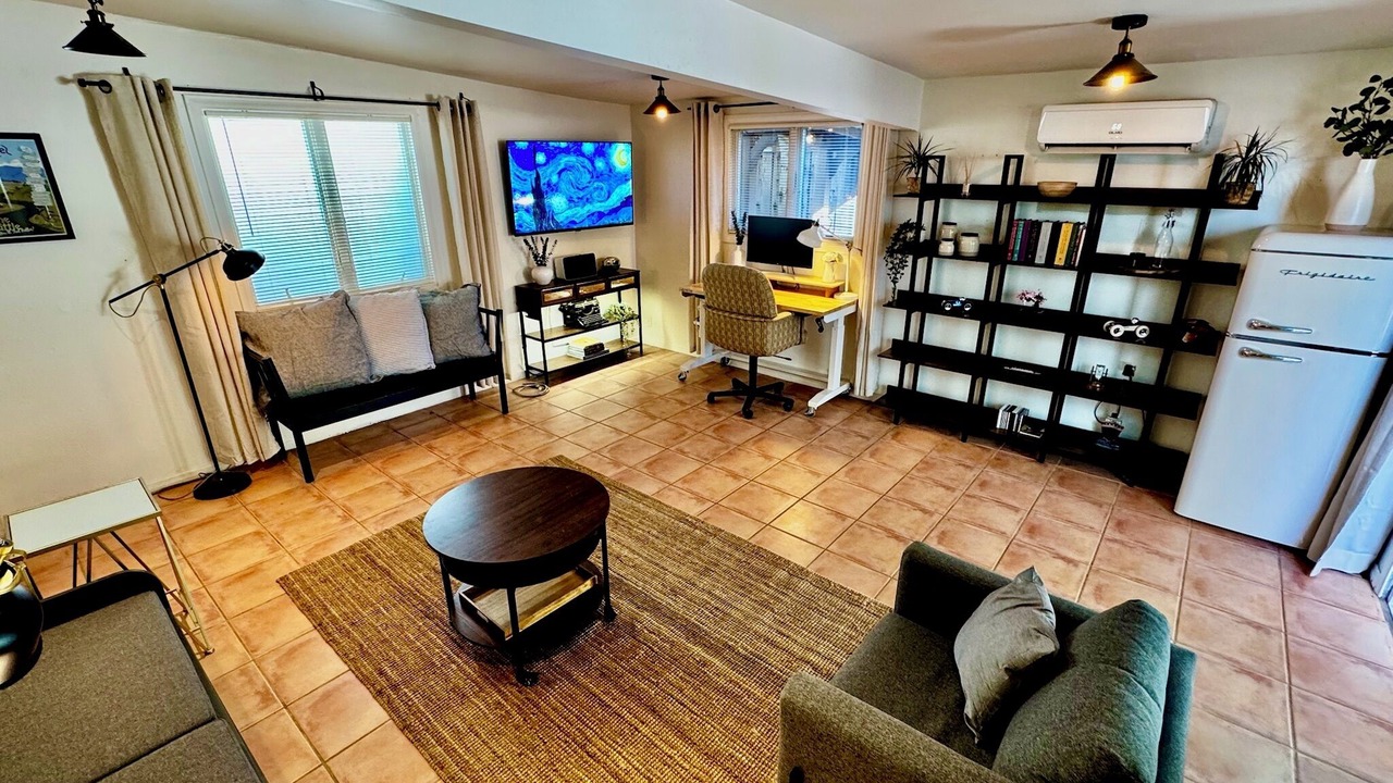 Photo of Livingroom in Oak Park