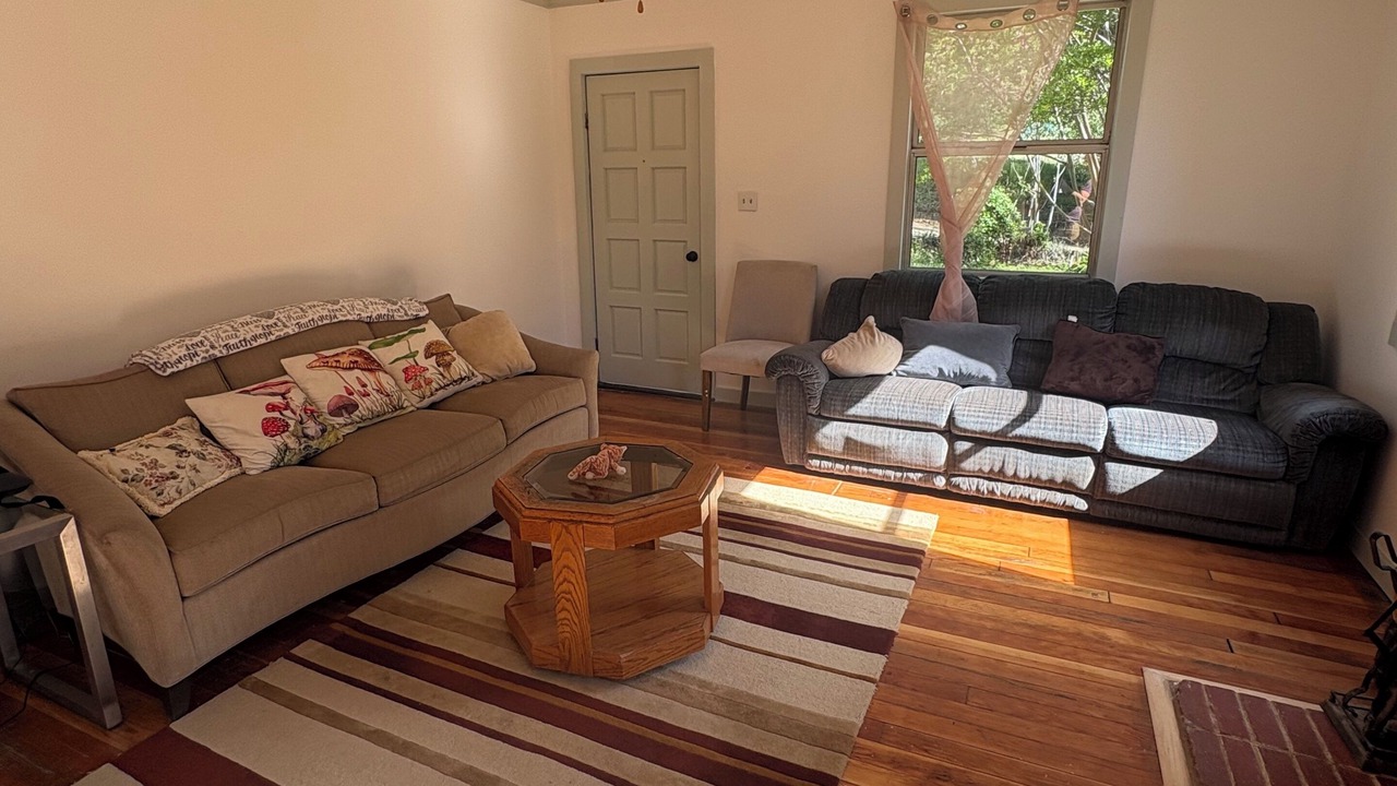 Photo of Livingroom in Rackerby