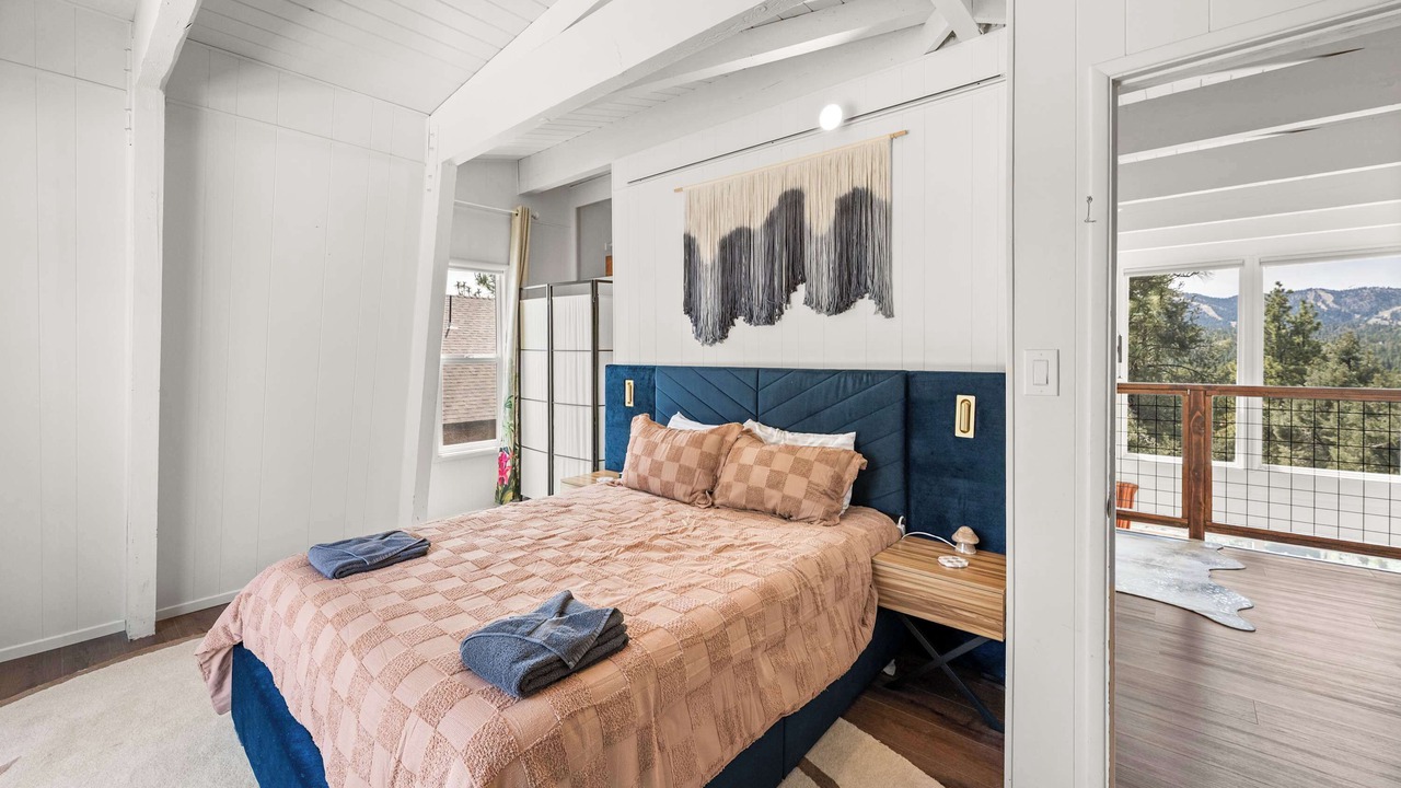 Photo of Bedroom in Big Bear City