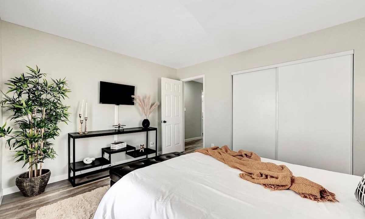Photo of Bedroom in Spring Valley