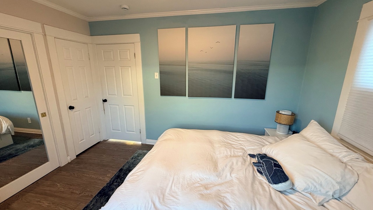 Photo of Bedroom in Inglewood