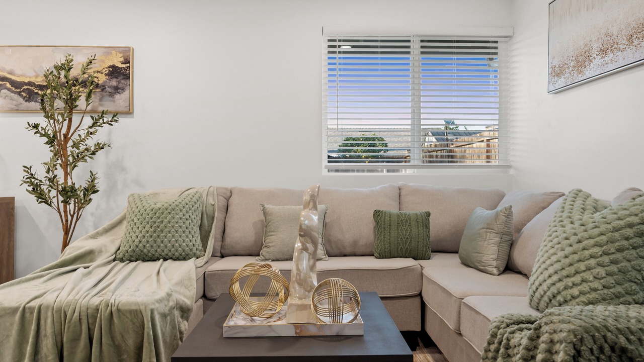 Photo of Livingroom in Rancho San Diego