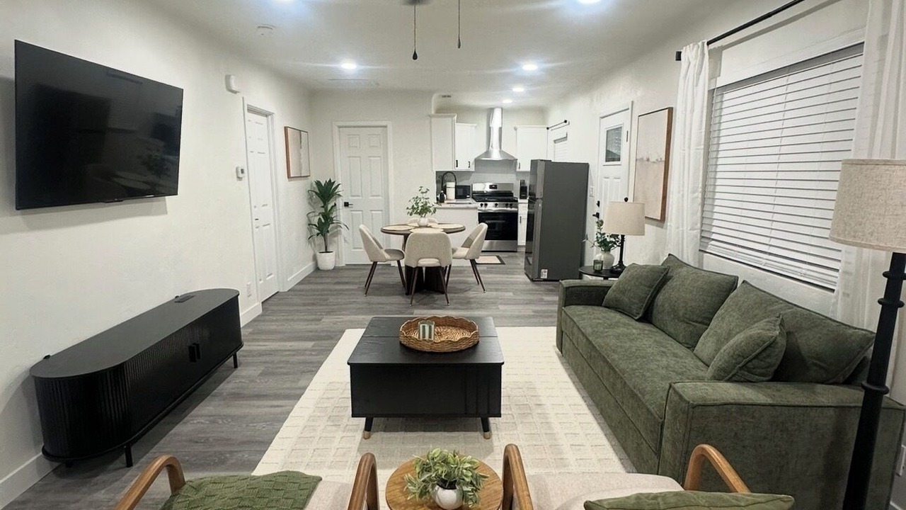Photo of Livingroom in Porterville