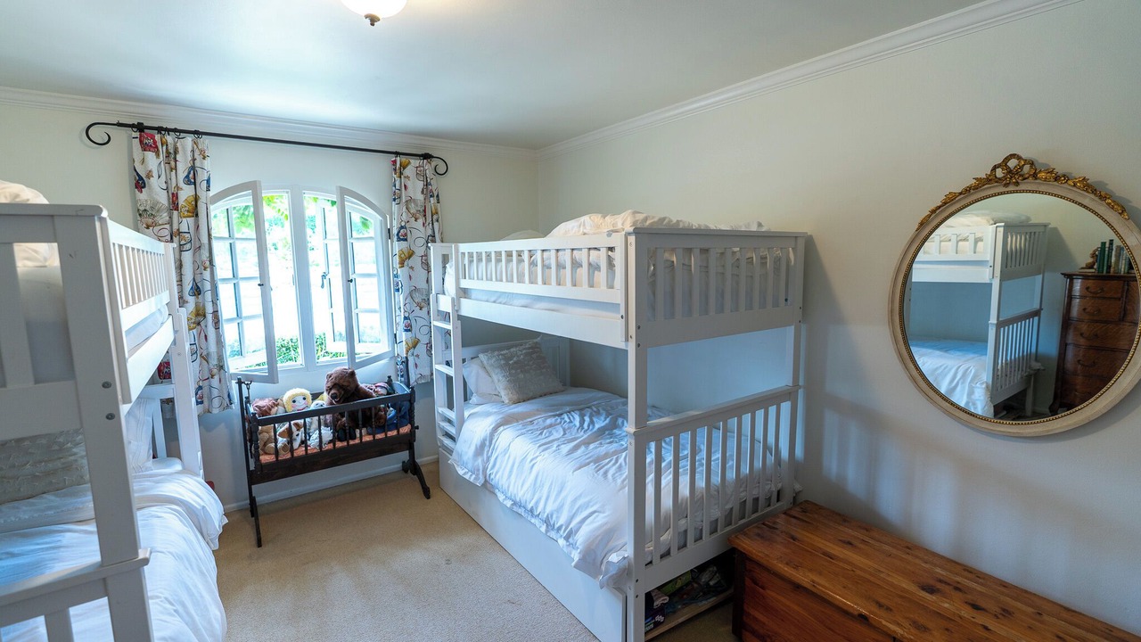 Photo of Bedroom in Goleta