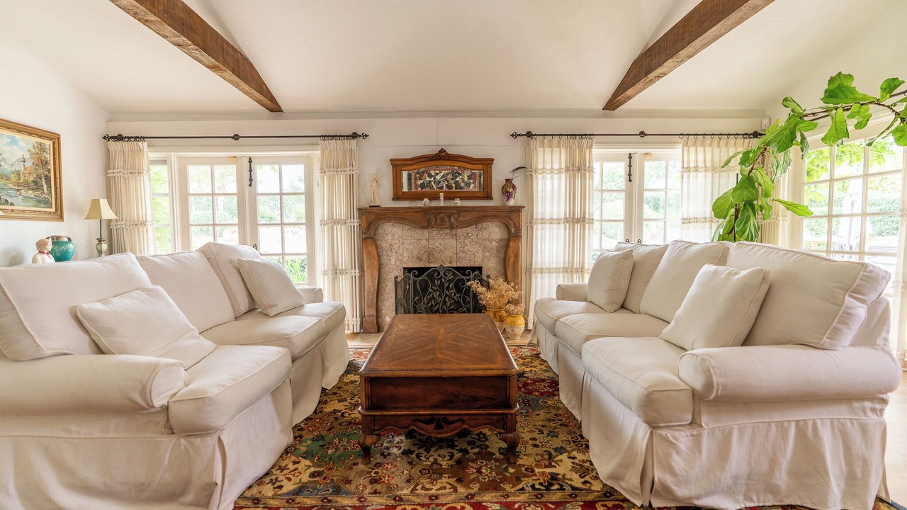 Photo of Livingroom in Goleta