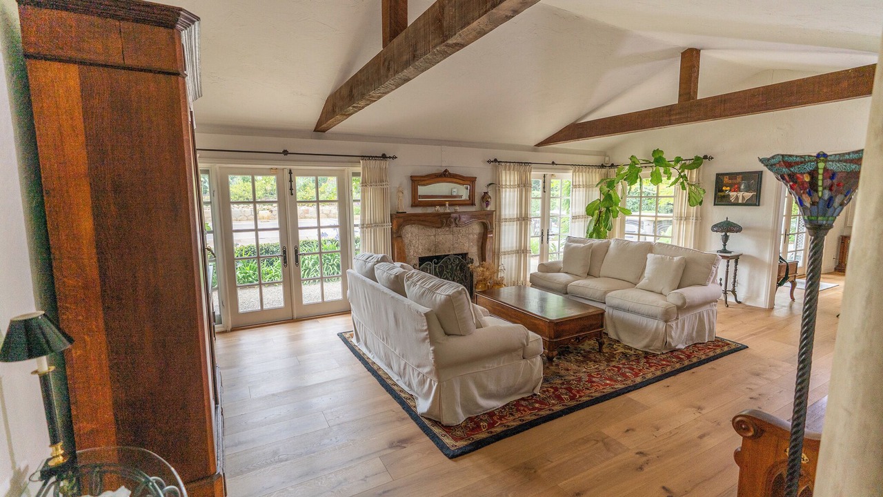 Photo of Livingroom in Goleta