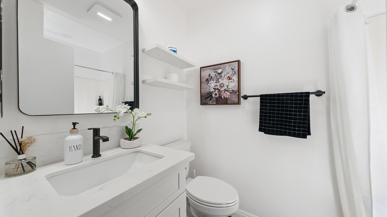 Photo of Bathroom in Arcadia