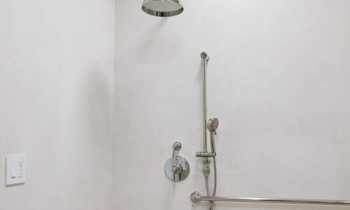 Photo of Bathroom in Oak Park