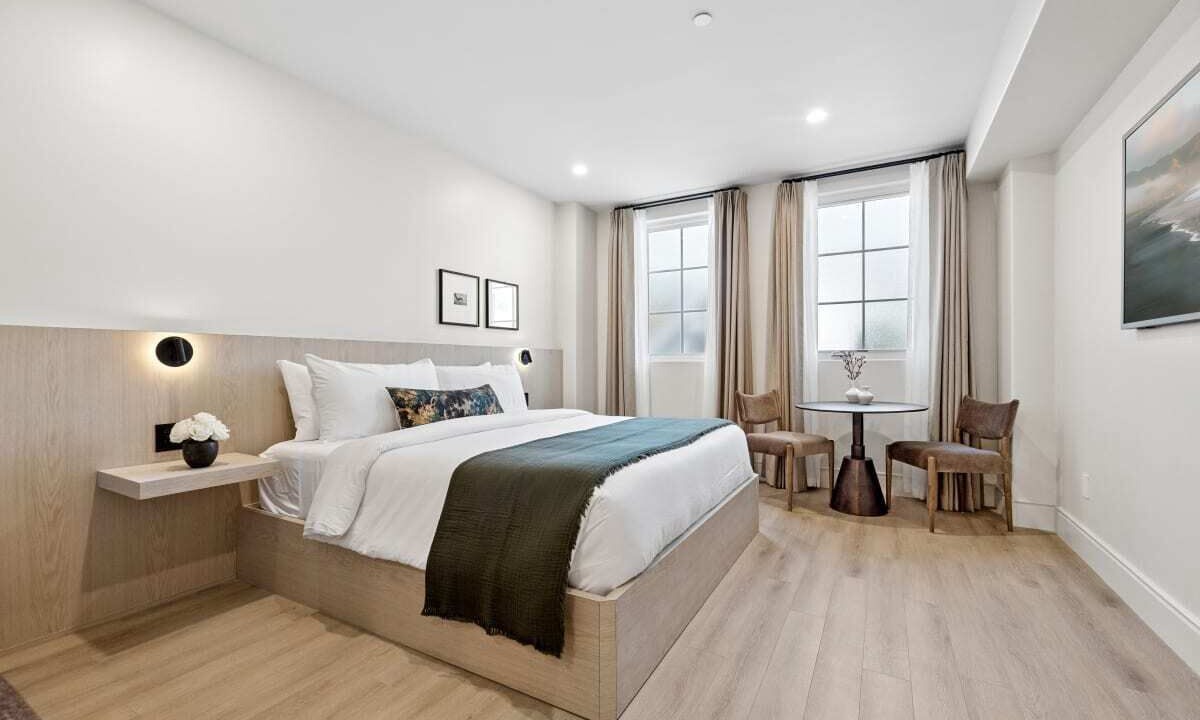 Photo of Bedroom in Oak Park