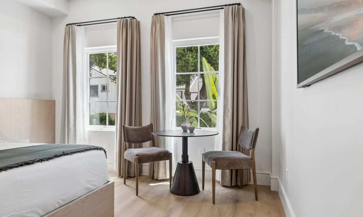 Photo of Bedroom in Oak Park